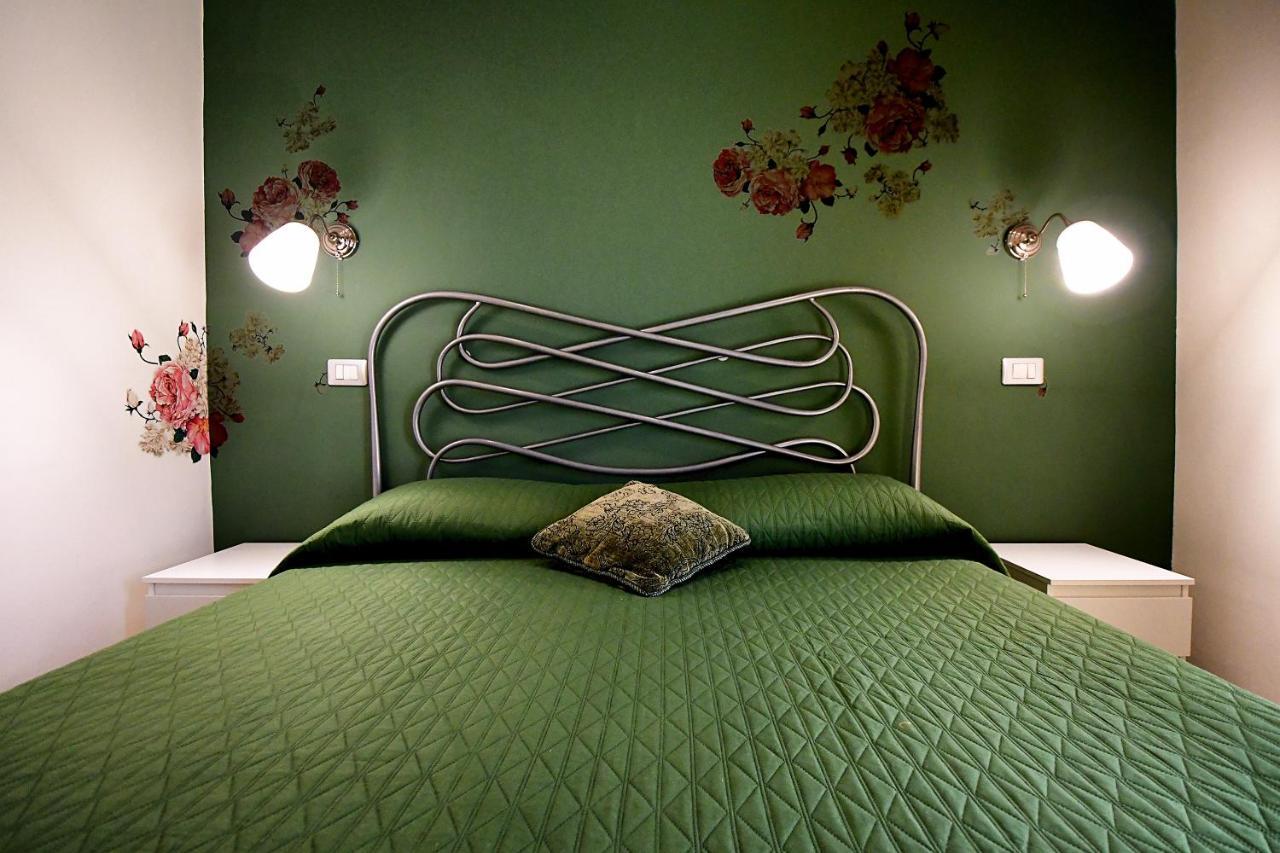 B&B Borgo Antico 皮亚扎-阿尔梅里纳 外观 照片
