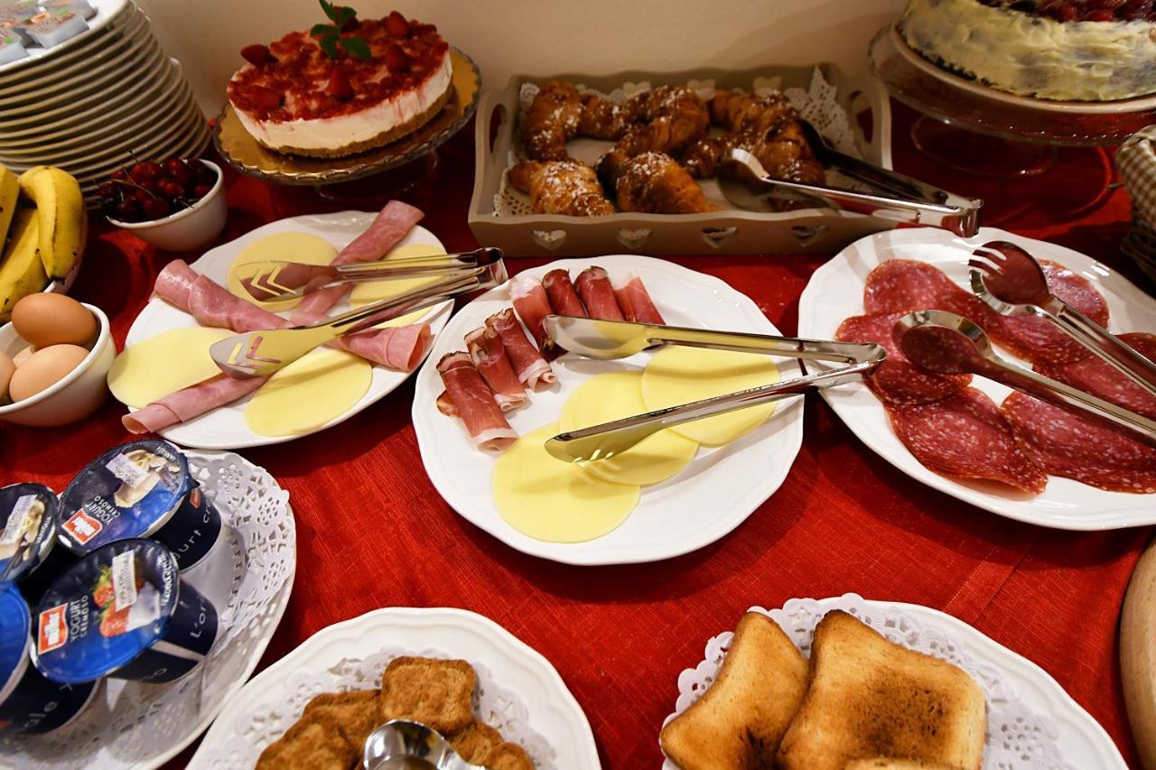 B&B Borgo Antico 皮亚扎-阿尔梅里纳 外观 照片