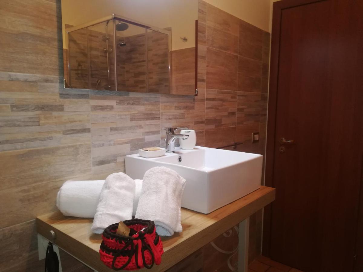 B&B Borgo Antico 皮亚扎-阿尔梅里纳 外观 照片